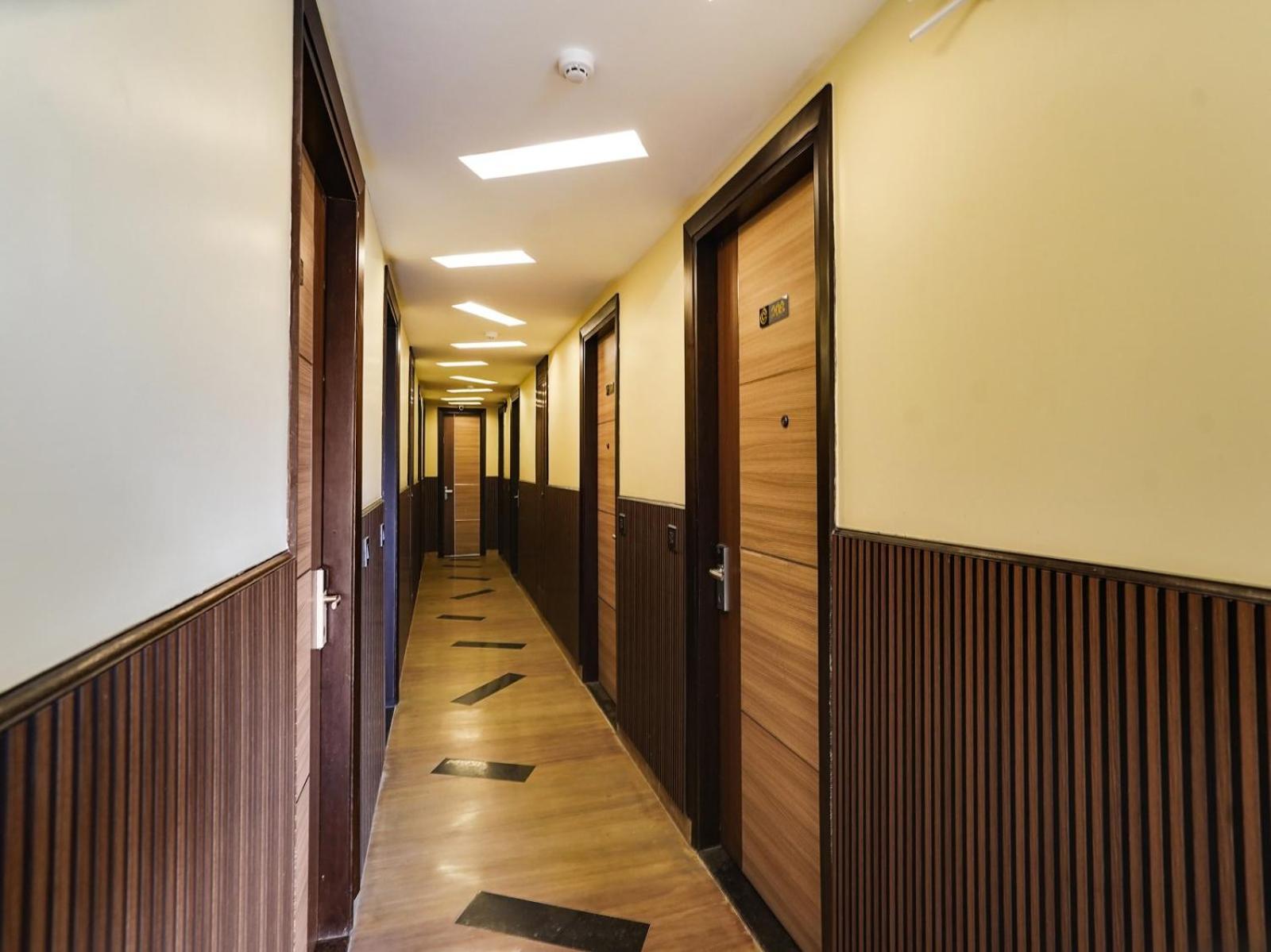 Hotel Aerotech New Delhi
